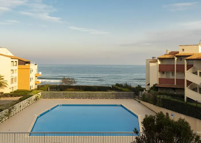 Les Indes Galantes- 299- Vue Mer- 4 Pers